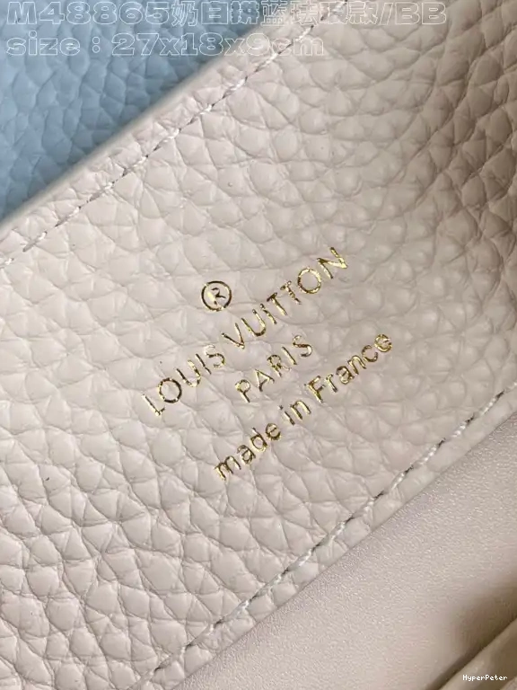 VUITTON LOUIS BB-27*18*9CM CAPUCINES 0607